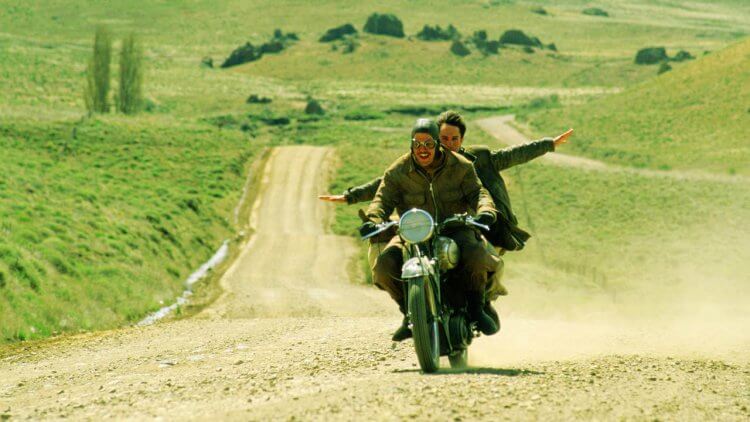 《革命前夕的摩托車日記 The Motorcycle Diaries》（2004）