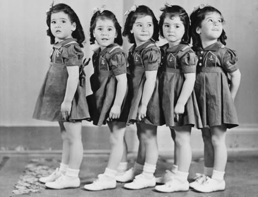 「迪翁五胞胎」（Dionne quintuplets）