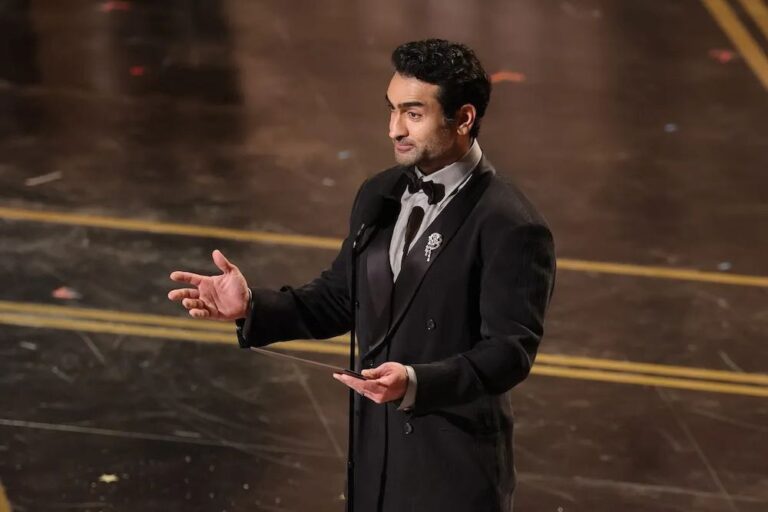 庫梅爾南賈尼（Kumail Nanjiani）