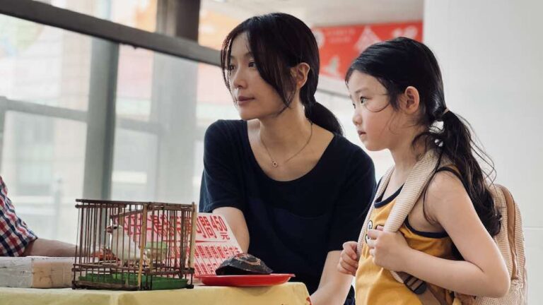 《左撇子女孩》(2025)電影劇照