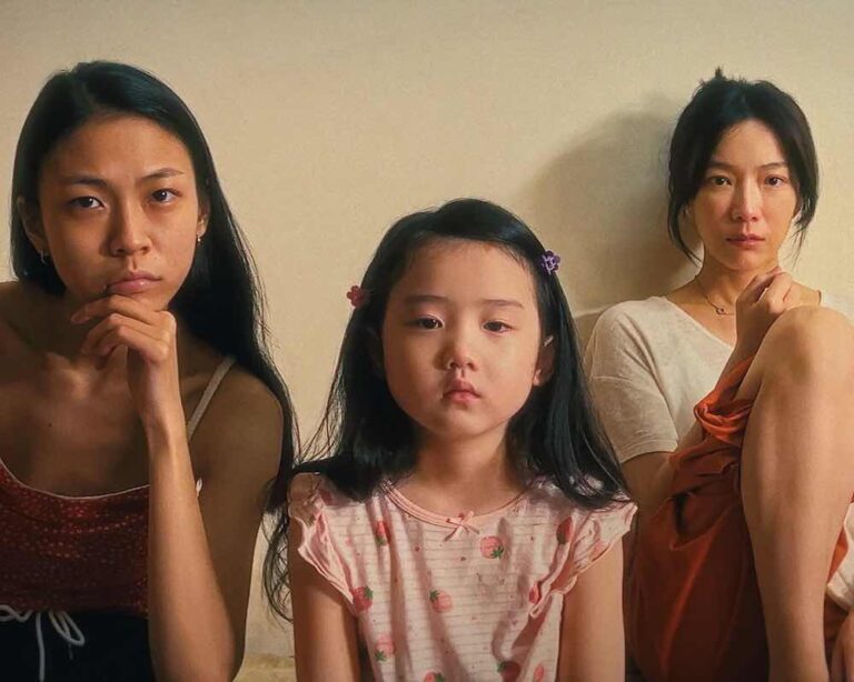 《左撇子女孩》(2025)電影劇照